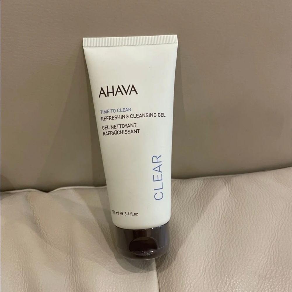 Ahava refrehsing cleansing gel